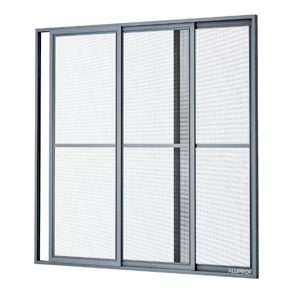 Przesuwna moskitiera tarasowa w srebrnej aluminiowej ramie (ALUPROF), trzy panele siatkowe z poziomą poprzeczką i pionowym zakładem między panelami.