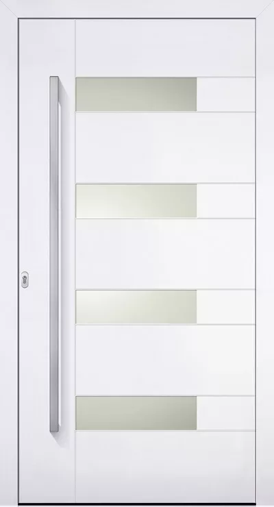 Białe, nowoczesne drzwi wejściowe z wypełnieniem drzwiowym Adeco Alisso z długim pionowym pochwytem po lewej i naprzemiennie rozmieszczonymi wąskimi poziomymi wstawkami ze szkła mlecznego.