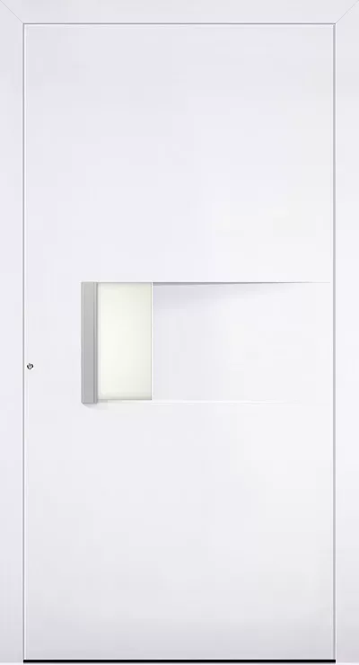 Nowoczesne białe drzwi z poziomym prostokątnym przeszkleniem na wysokości środka i pionowym metalowym uchwytem po jego lewej stronie.