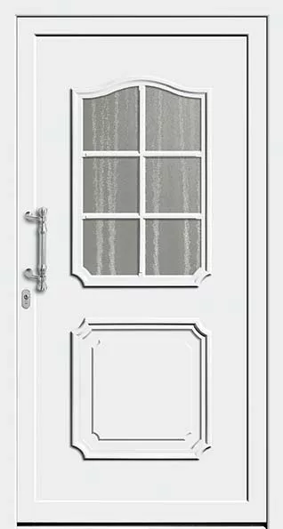 Białe drzwi wejściowe z górnym oknem z sześcioma matowymi szybkami, pionową klamką i zamkiem po lewej oraz ozdobnym dolnym panelem.