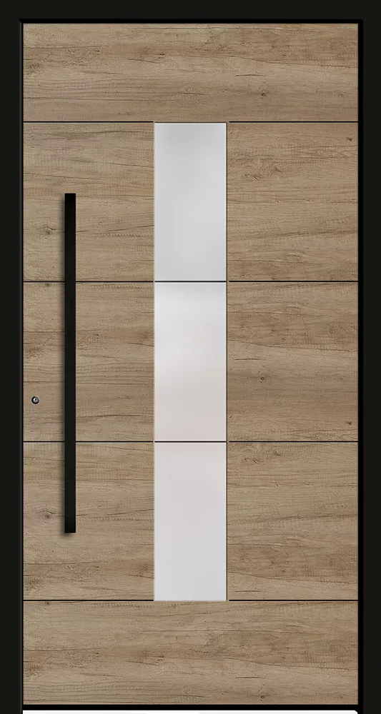 Nowoczesne drzwi wejściowe w kolorze dębu z poziomymi panelami, czarną ramą, pionowym pasem matowego szkła pośrodku podzielonym na cztery sekcje oraz długim czarnym uchwytem po lewej.