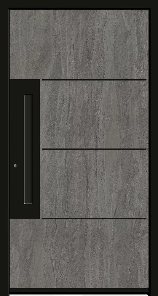 Nowoczesne drzwi wejściowe w czarnej ramie, wykończone szarym panelem o fakturze kamienia z trzema cienkimi poziomymi liniami dekoracyjnymi i wąskim pionowym panelem z wnęką na uchwyt po lewej stronie.